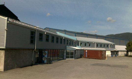 hall2_3.jpg